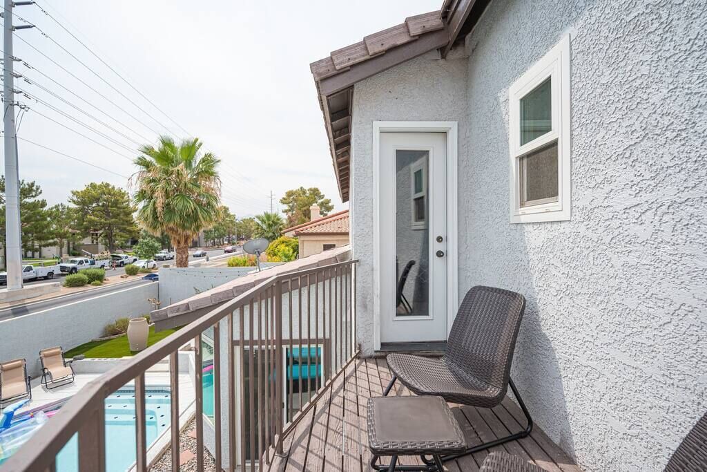 Photo of Outdoor in Green Valley North