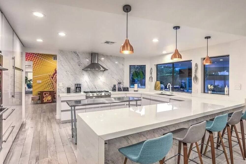Photo of Kitchen in The Section Seven