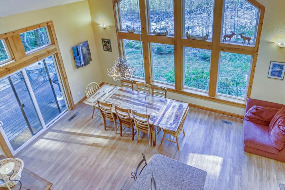 Photo of Livingroom in Rhododendron