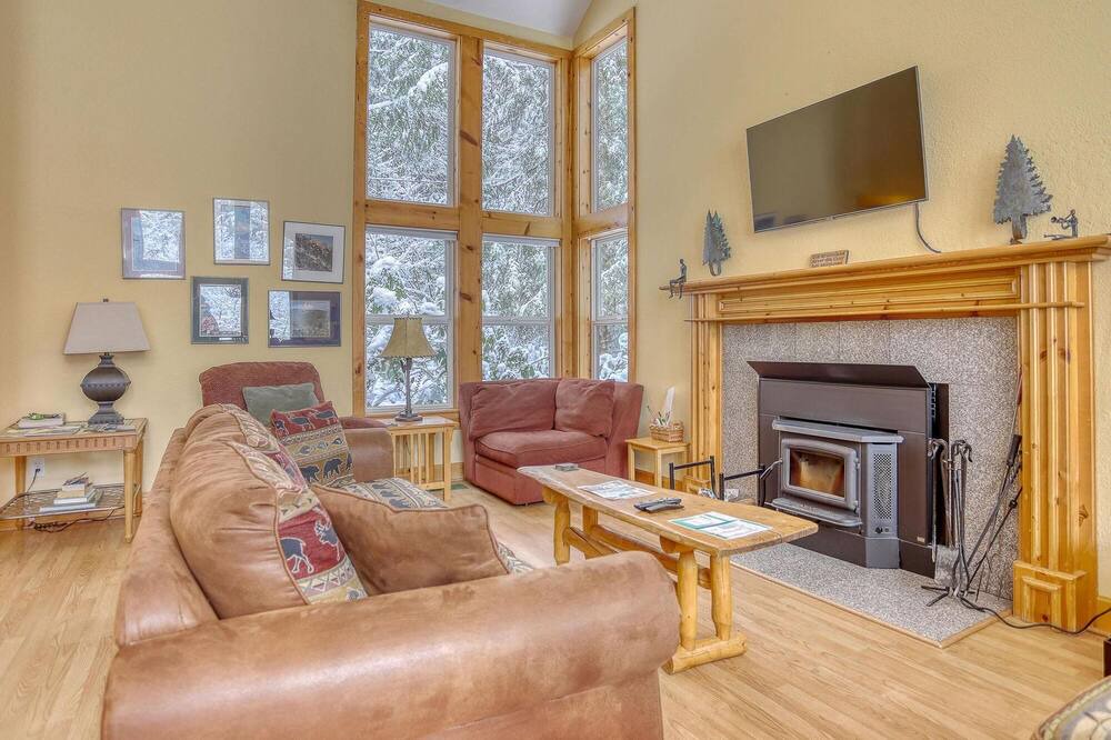 Photo of Livingroom in Rhododendron