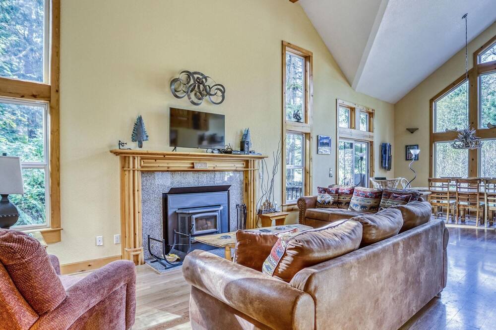 Photo of Livingroom in Rhododendron