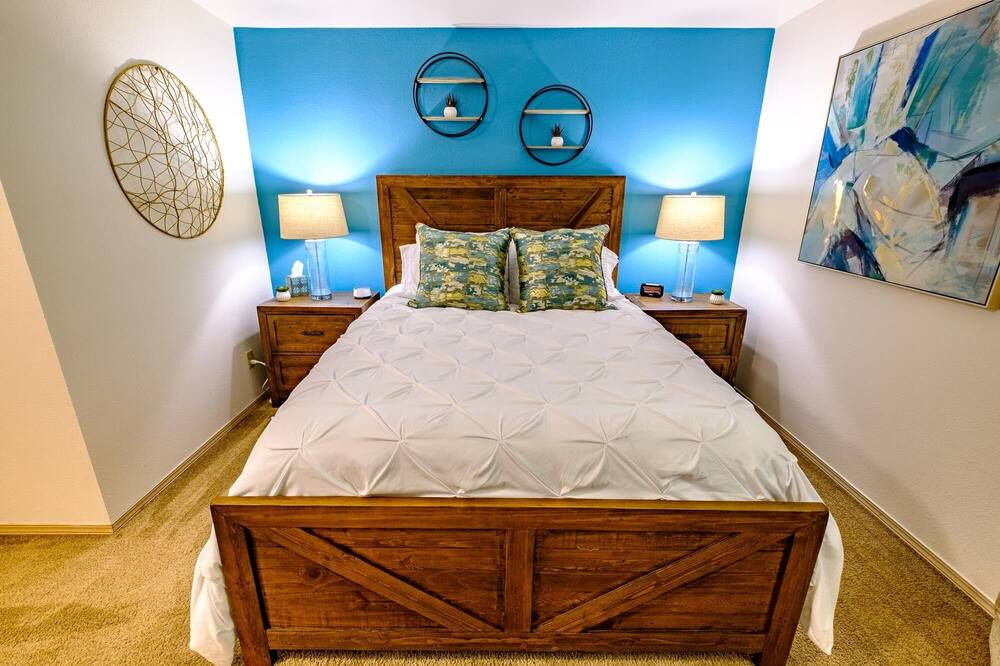 Photo of Bedroom in Salem