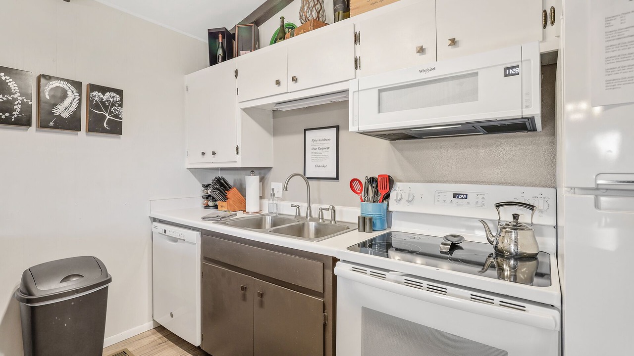 Photo of Kitchen in Kachina Village