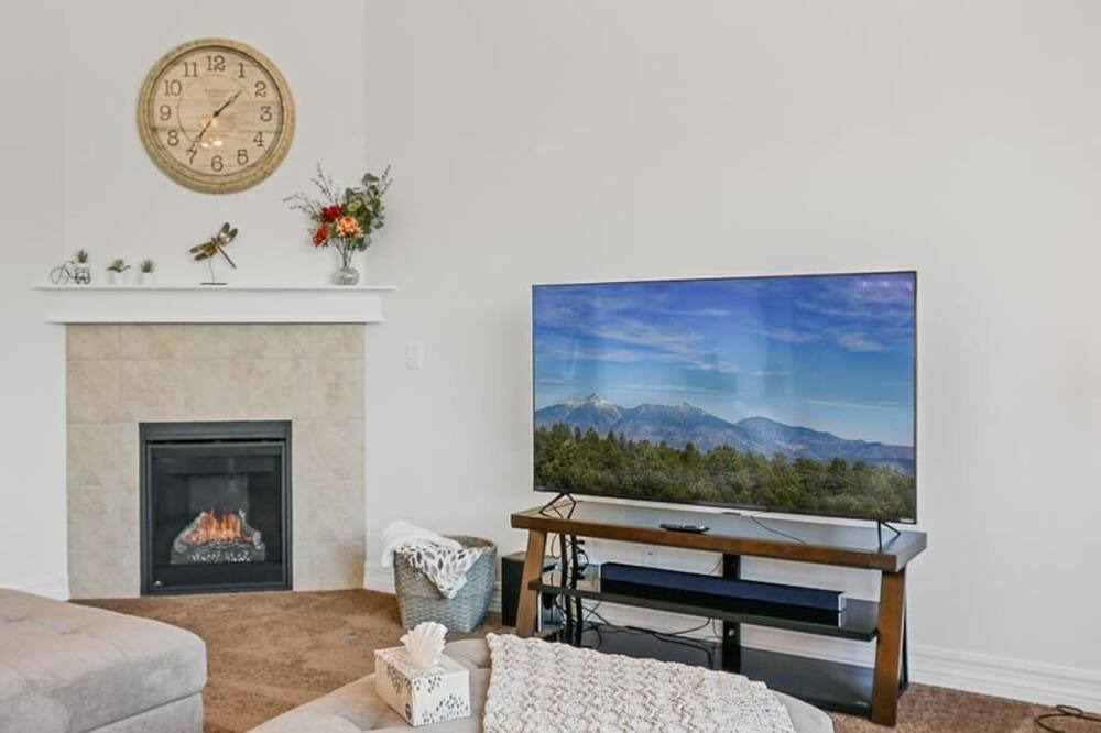 Photo of Livingroom in Bellemont