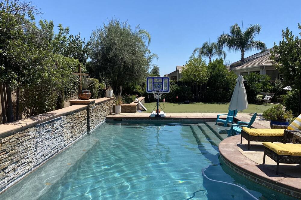 Photo of Outdoor in Clovis