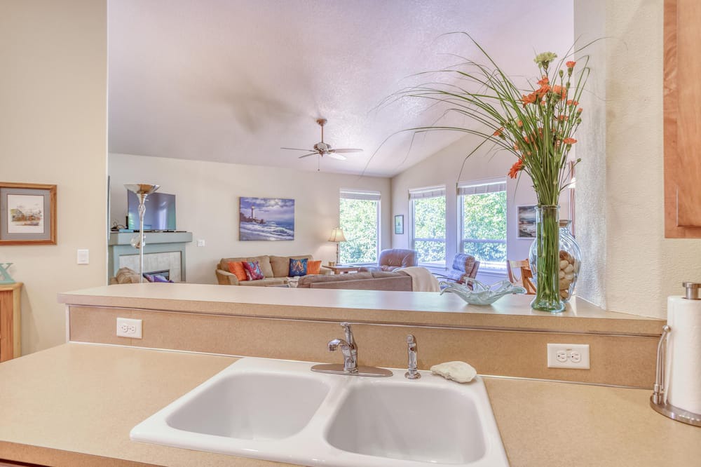 Photo of Kitchen in Netarts