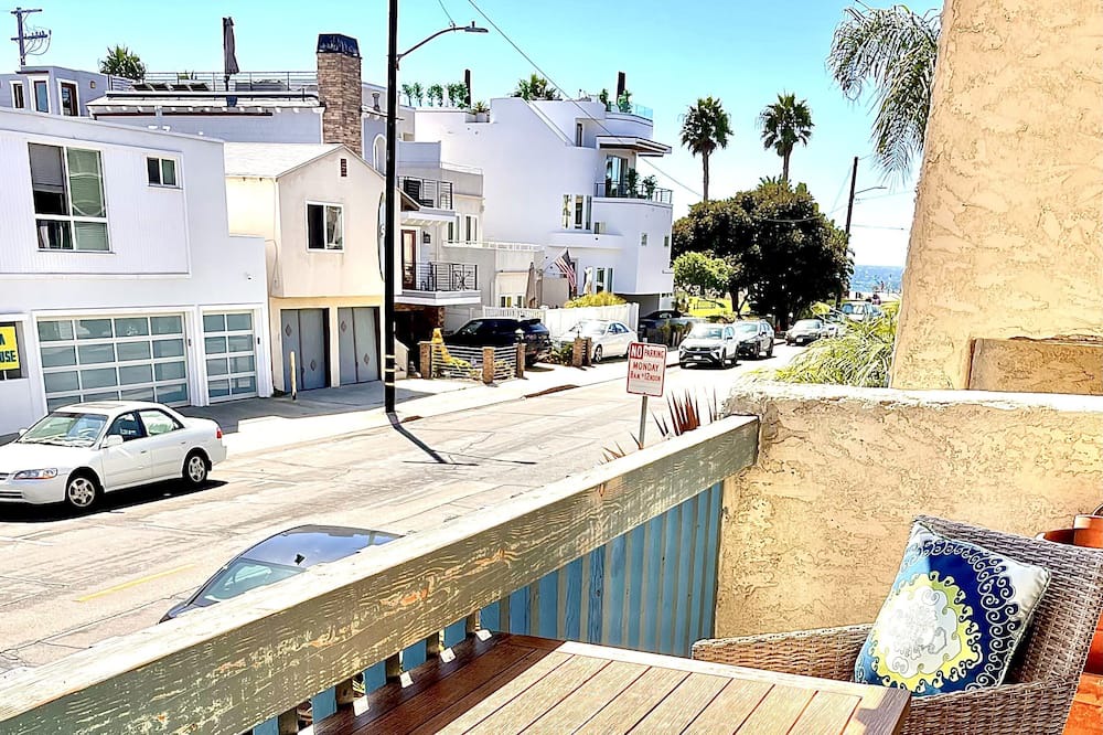 Photo of Patio Balcony in Hermosa Beach