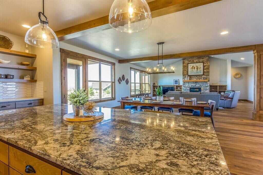 Photo of Kitchen in Powell Butte