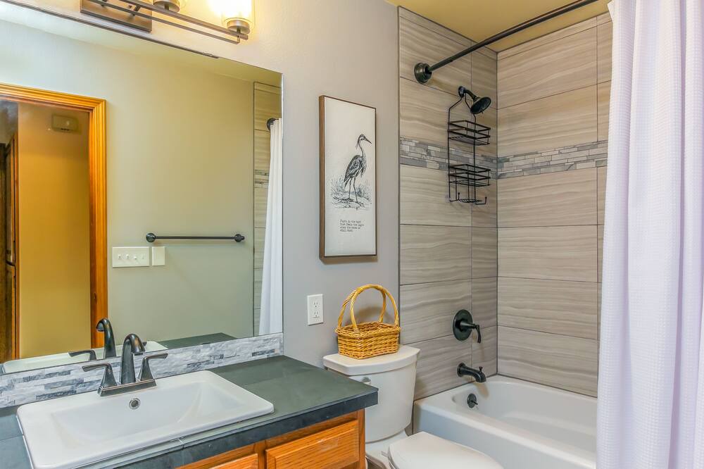 Photo of Bathroom in Sunriver