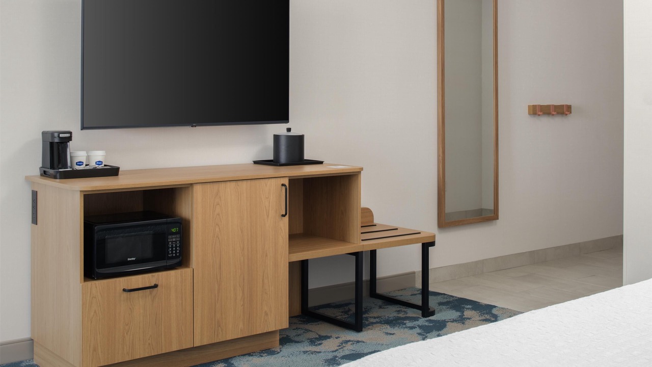 Photo of Bedroom in NoHo Arts District