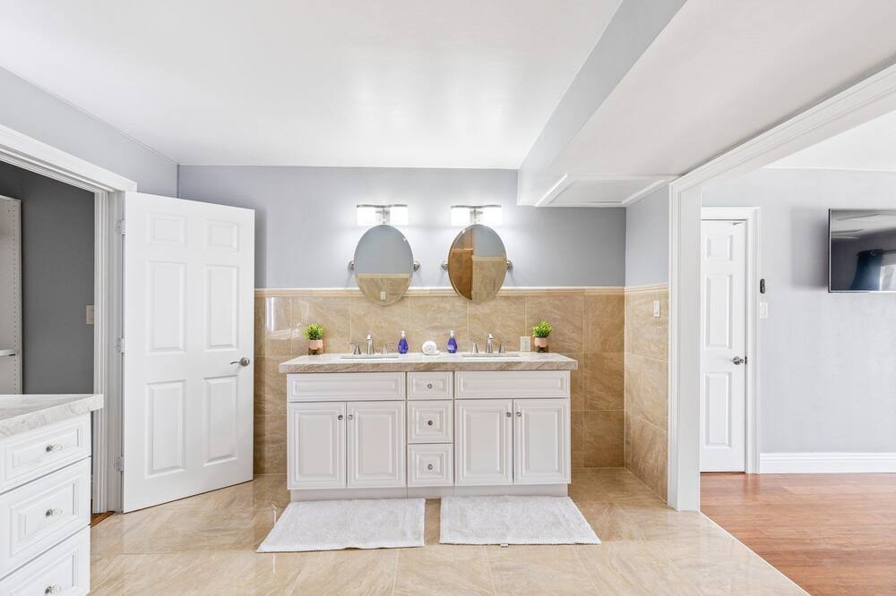 Photo of Kitchen in Rancho Oakey