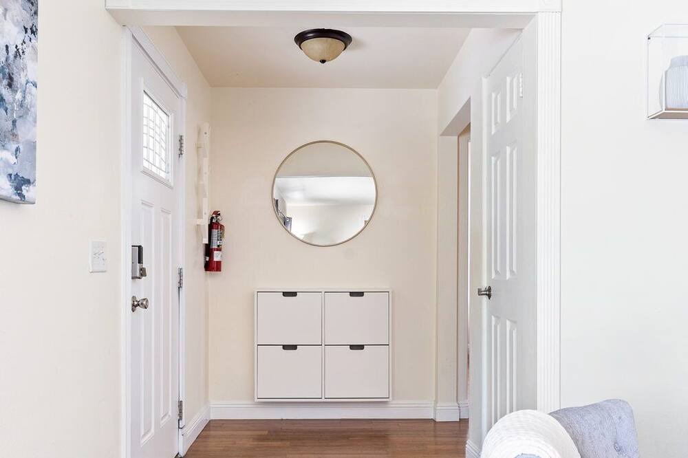 Photo of Bedroom in Rancho Oakey