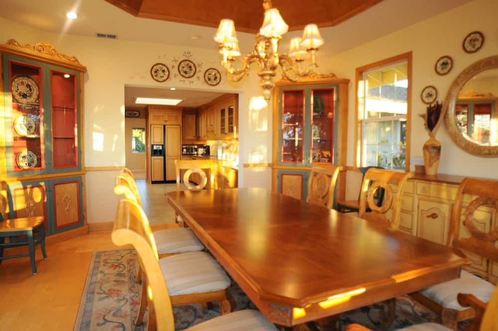 Photo of Kitchen in Vista