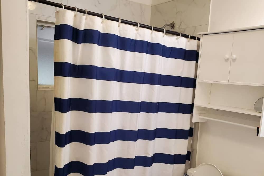 Photo of Bathroom in East Central