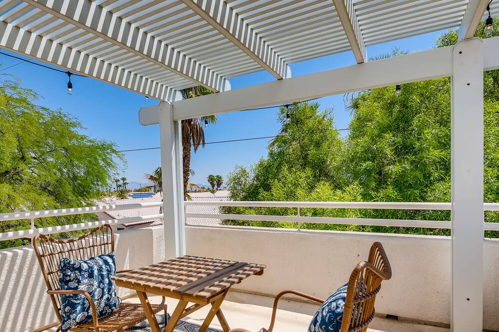 Photo of Patio Balcony in Canyon Gate