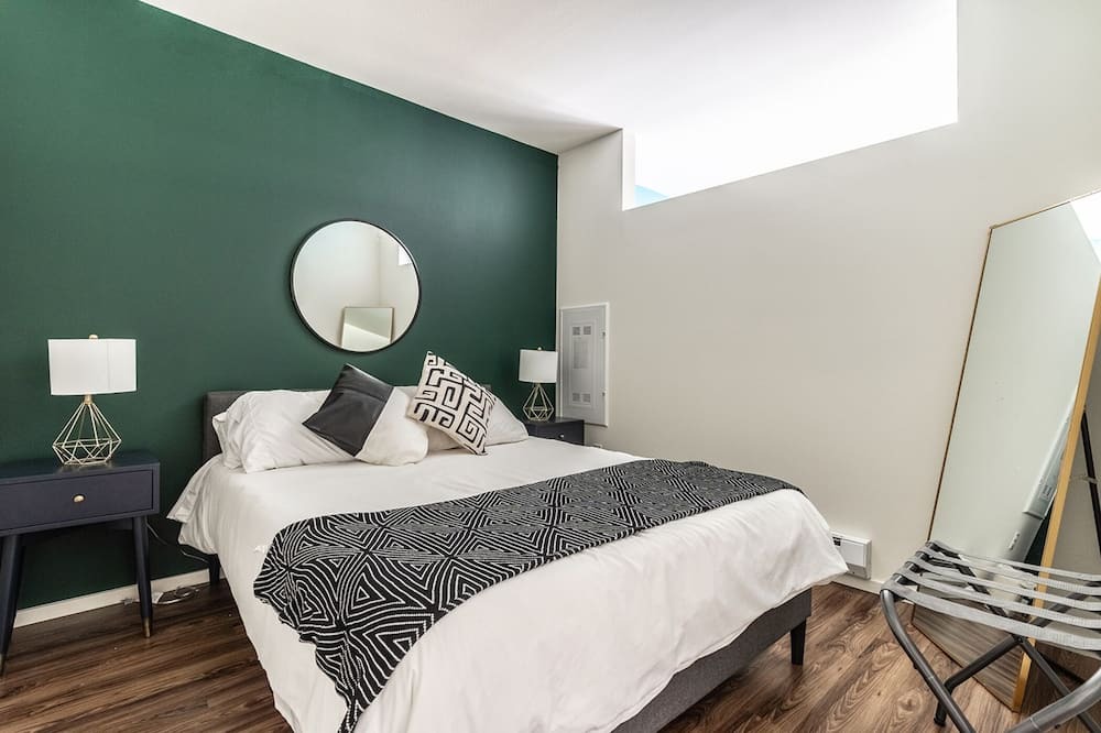 Photo of Bedroom in Mercer Island