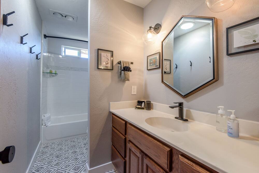 Photo of Bathroom in West Sedona