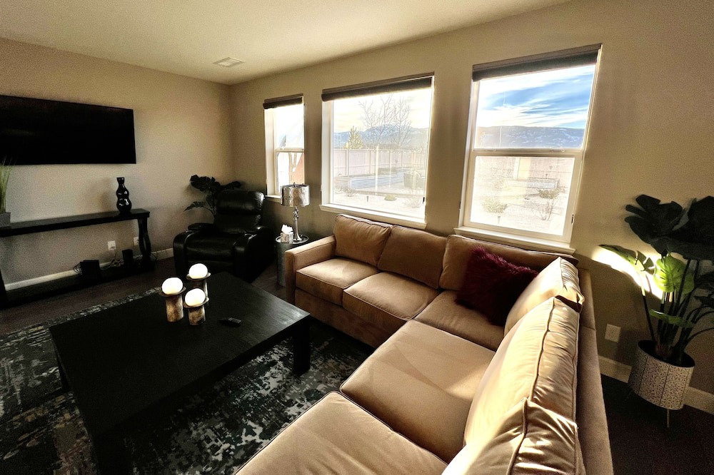 Photo of Livingroom in Reno