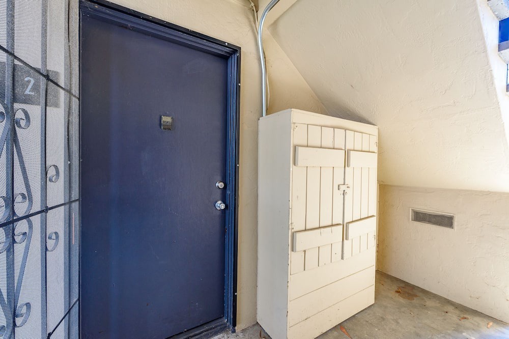 Photo of Bedroom in Bay Park