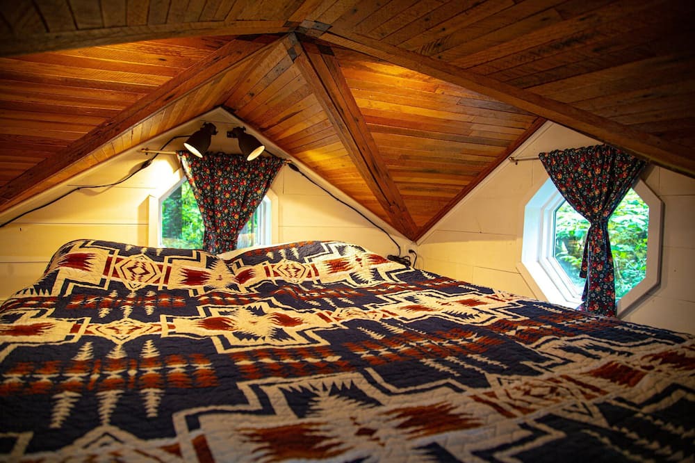 Photo of Bedroom in Molalla
