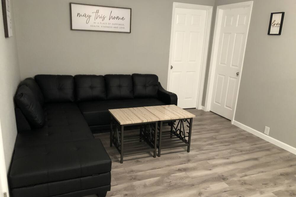 Photo of Bedroom in Holiday Shores