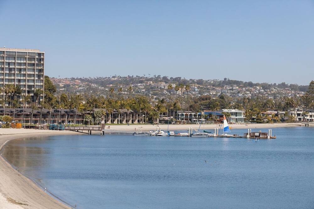 Photo of Others in Mission Beach