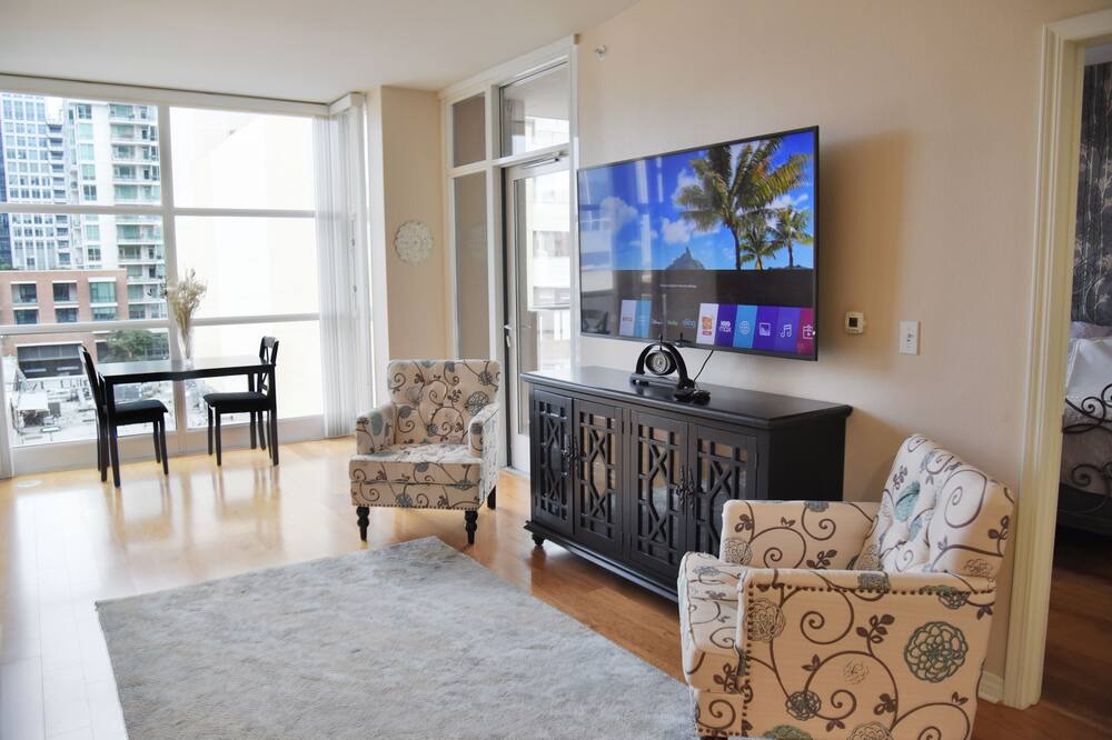Photo of Livingroom in East Village