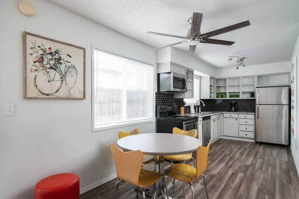 Photo of Kitchen in Sunnyside