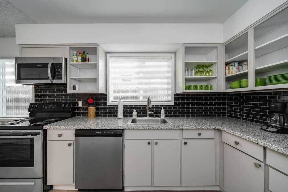 Photo of Kitchen in Sunnyside