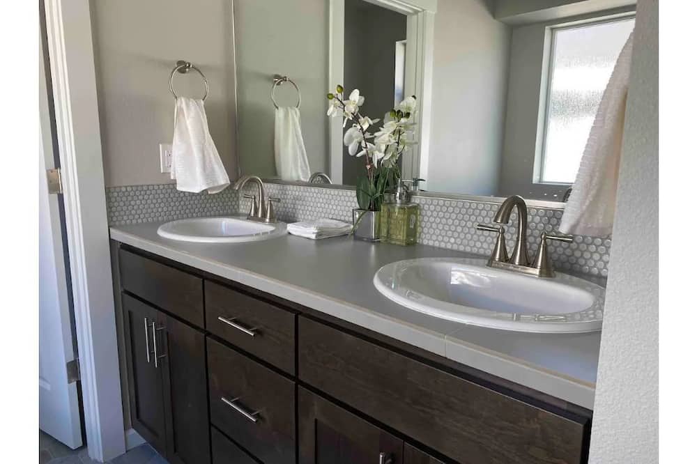 Photo of Bathroom in Wilkes