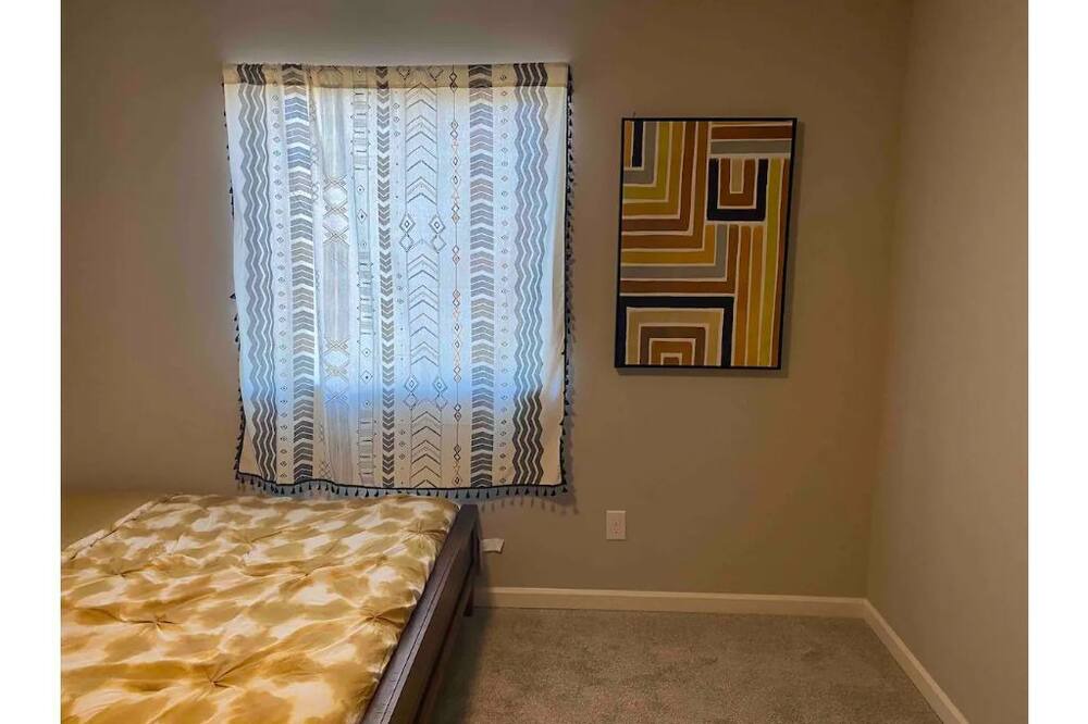 Photo of Bedroom in Wilkes
