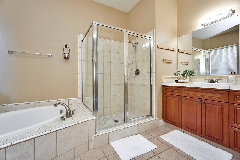 Photo of Bathroom in Fresno