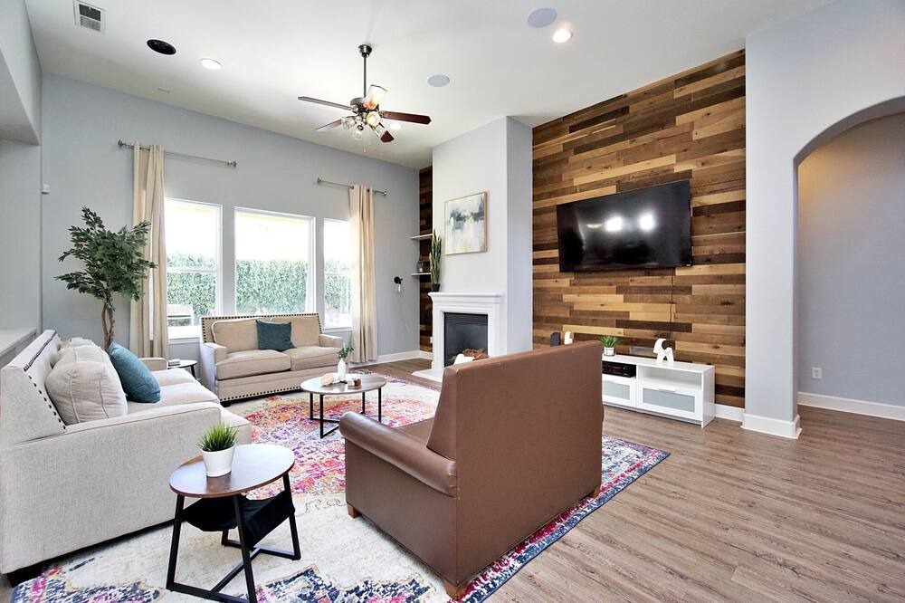Photo of Livingroom in Fresno