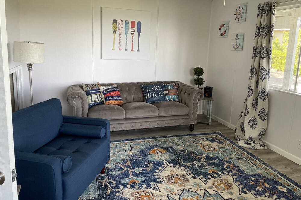 Photo of Bedroom in Kelseyville