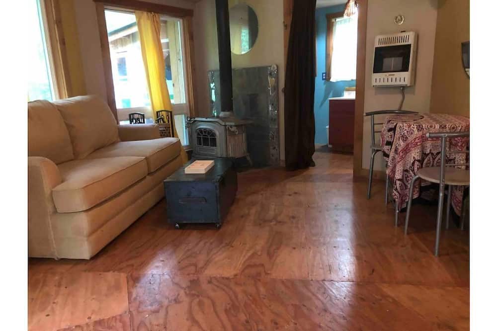 Photo of Livingroom in Adelma Beach