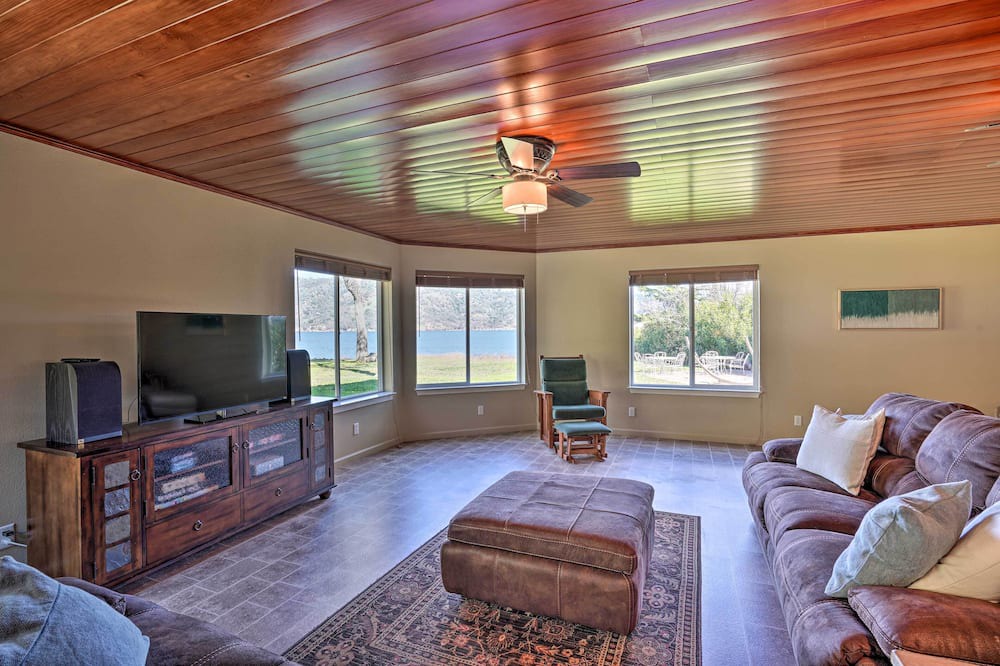 Photo of Outdoor in Clearlake