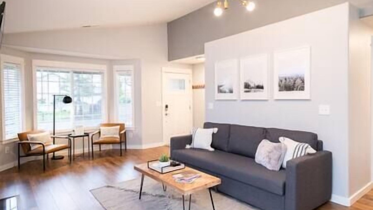 Photo of Livingroom in Vancouver