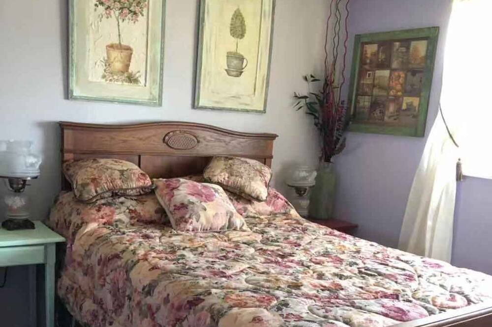 Photo of Bedroom in Port Angeles East