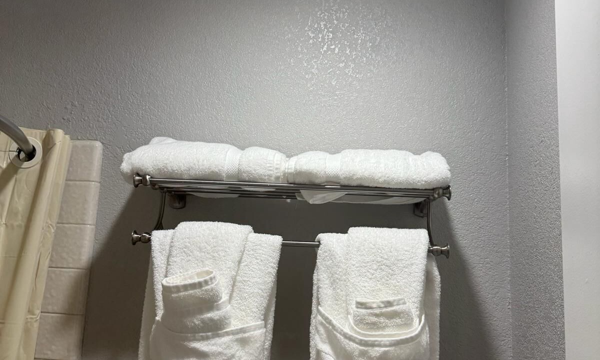Photo of Bathroom in Bakersfield