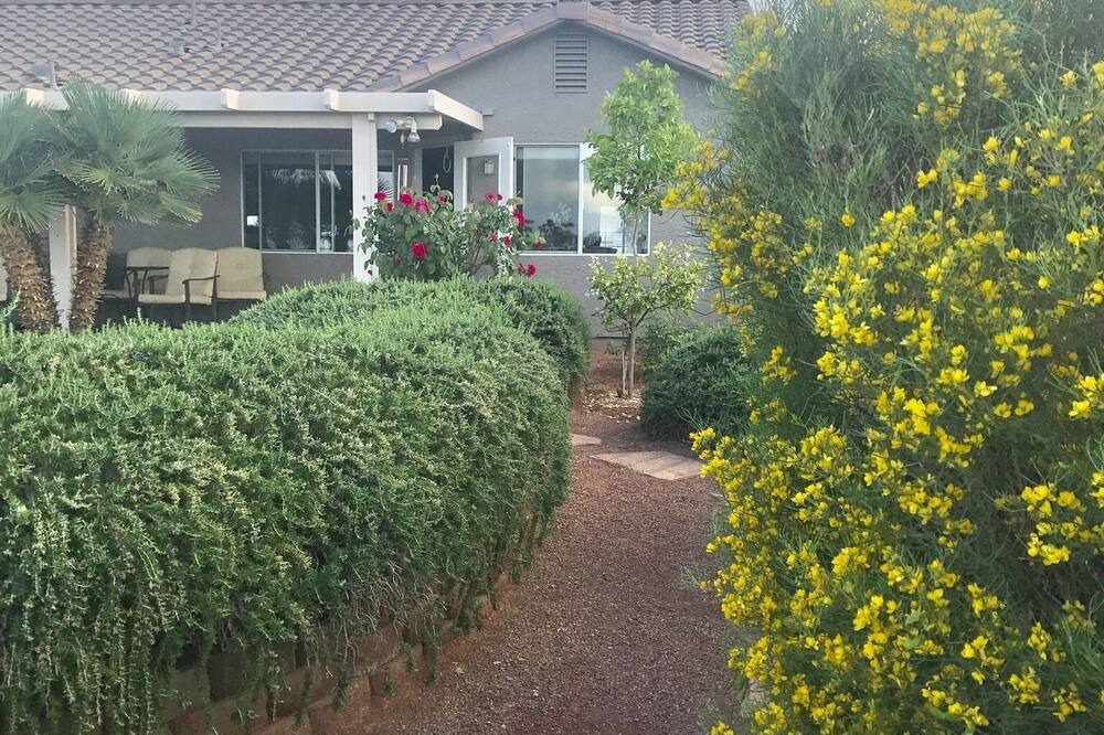 Photo of Outdoor in Townsite