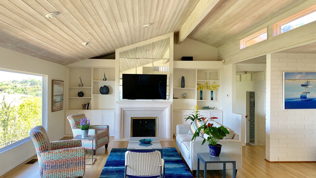Photo of Livingroom in Hidden Valley