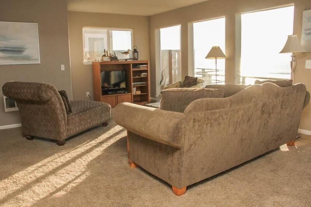 Photo of Livingroom in Nelscott