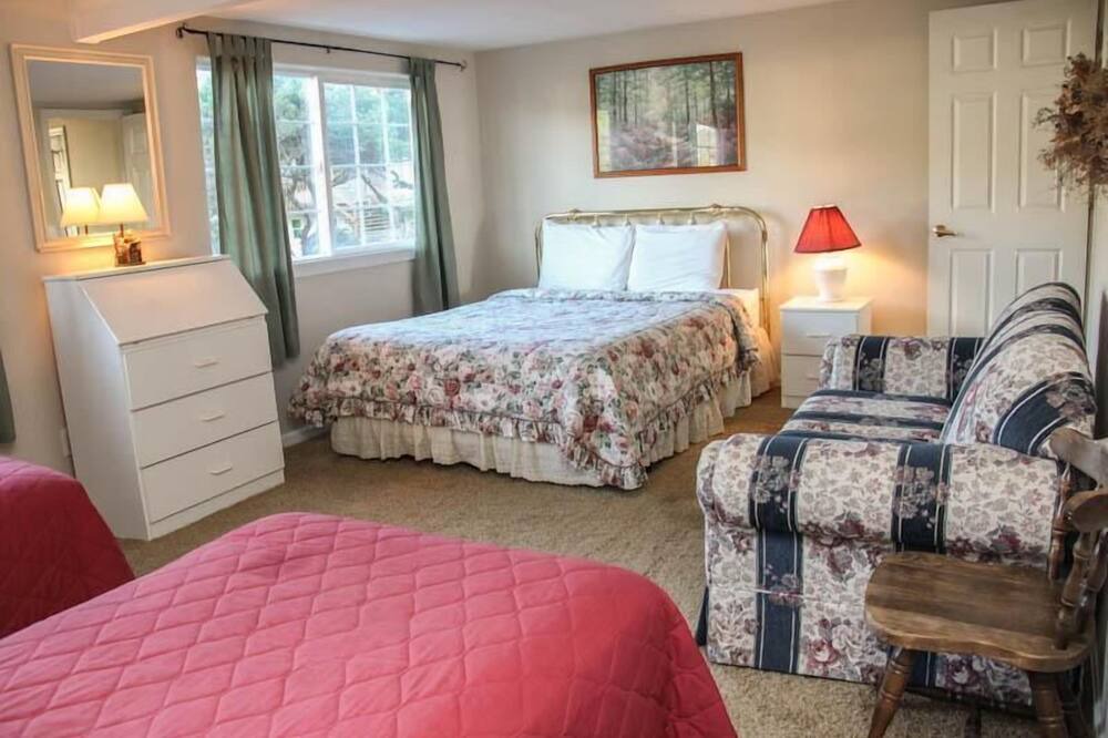 Photo of Bedroom in Nelscott