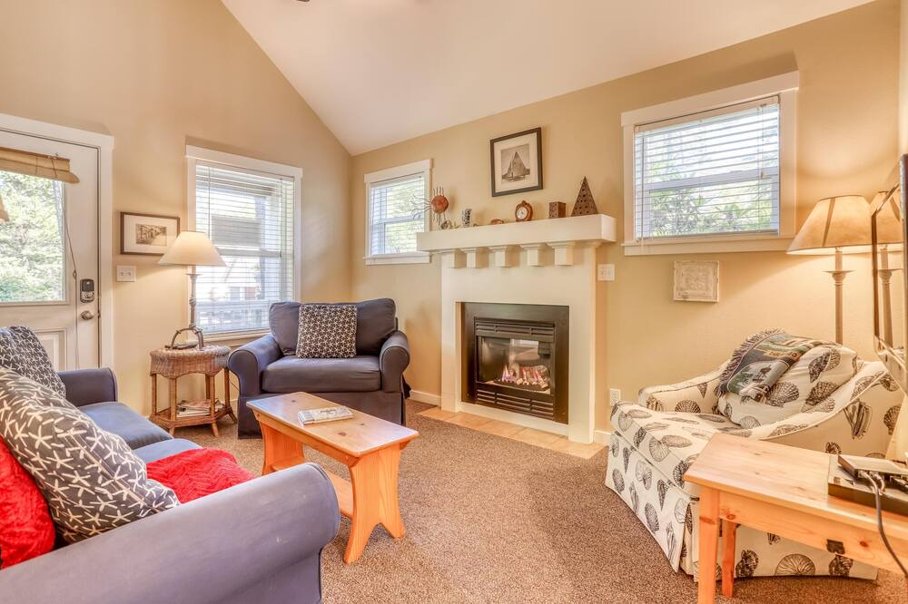 Photo of Bedroom in Lincoln Beach