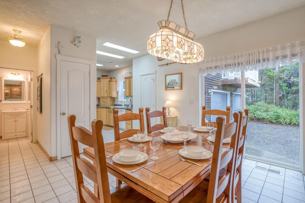 Photo of Kitchen in Lincoln Beach