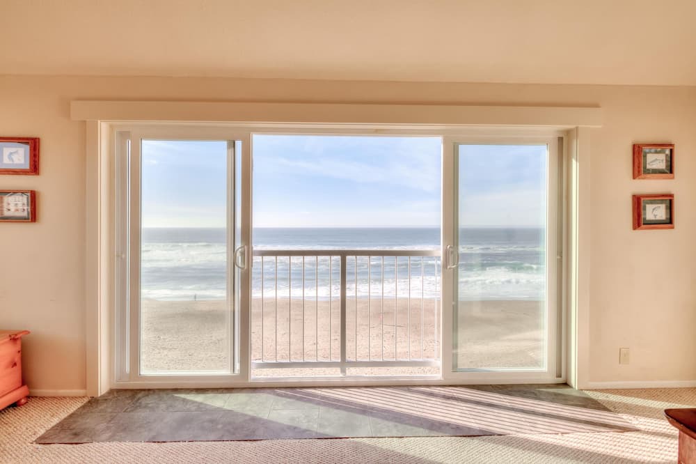 Photo of Patio Balcony in Nelscott