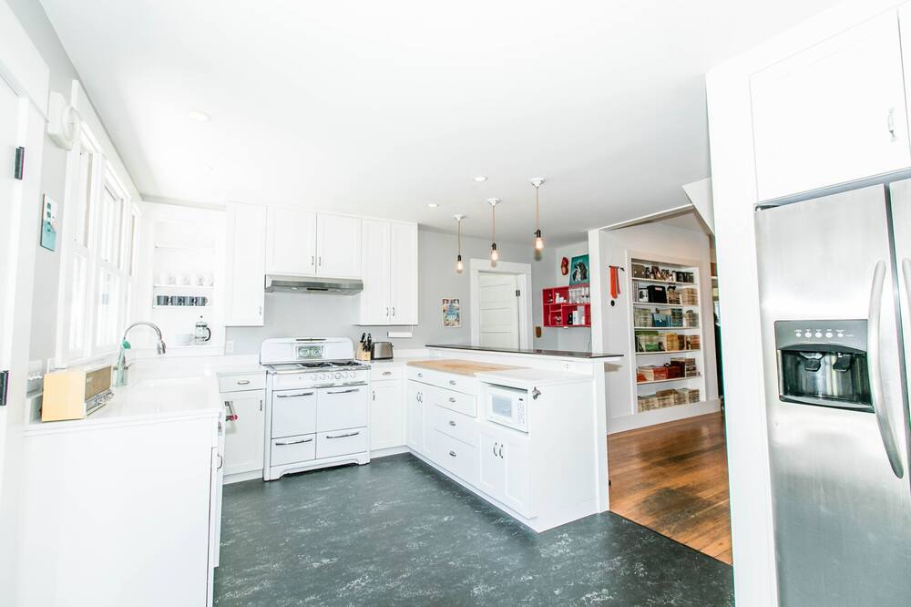 Photo of Kitchen in Southwest Santa Rosa