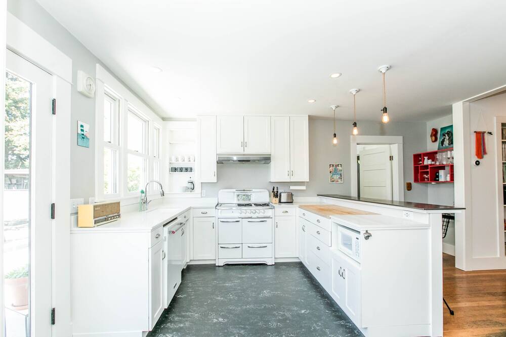 Photo of Kitchen in Southwest Santa Rosa