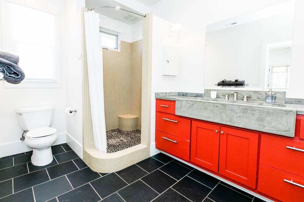 Photo of Bathroom in Southwest Santa Rosa