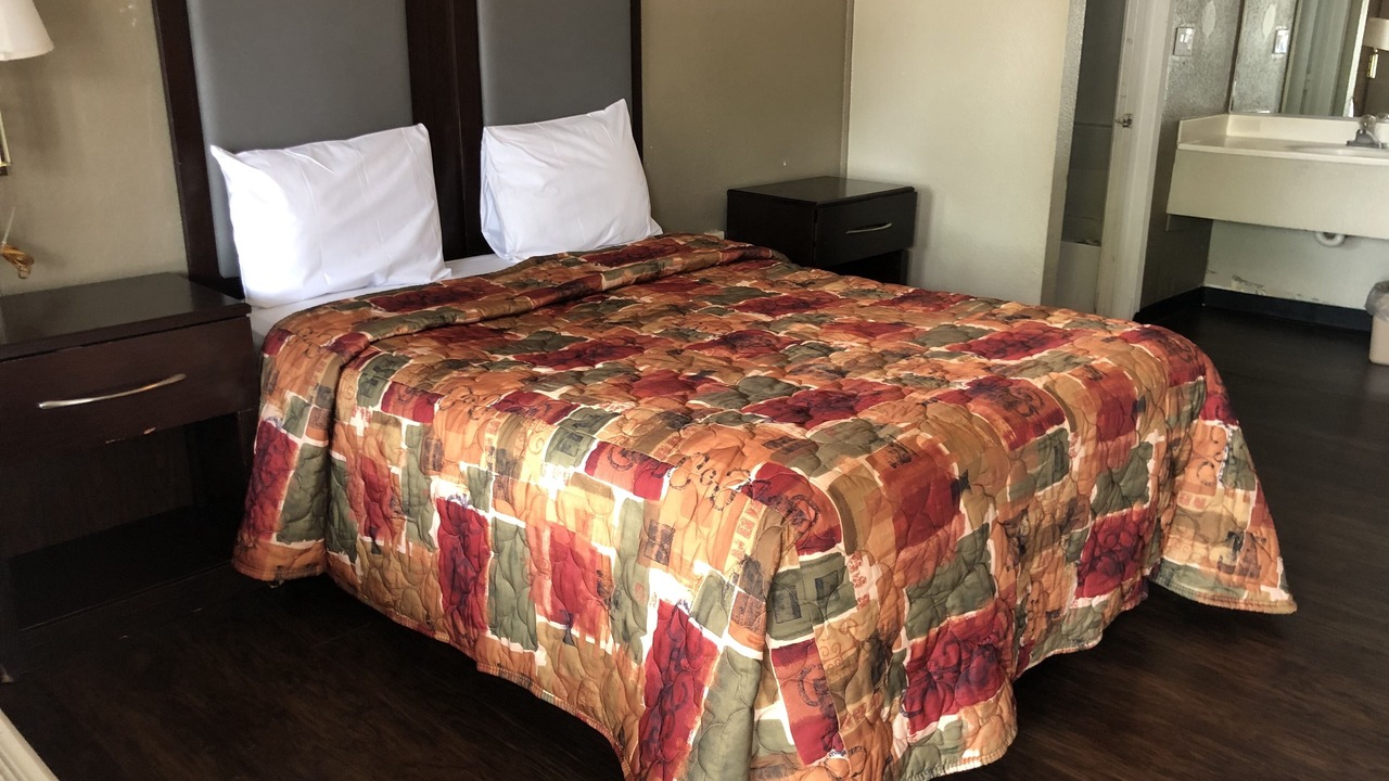 Photo of Bedroom in Chico